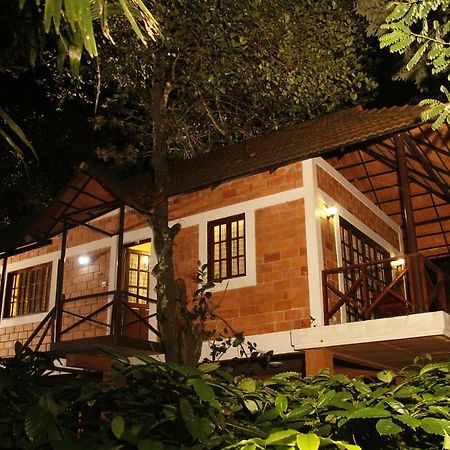 Coffee Acres Plantation Resort 卡尔佩特塔 外观 照片