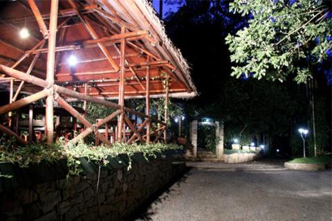 Coffee Acres Plantation Resort 卡尔佩特塔 外观 照片